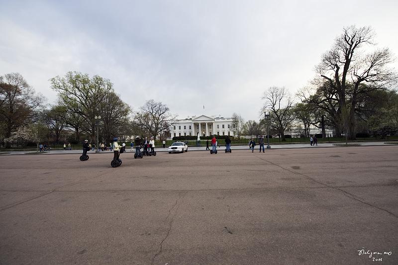 20080404_185052 D3 P.jpg - Another view of White House from Lafayette Park which is across the street from the WH